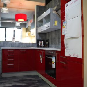 Burger L-Küche klein hochglanz Lack rot