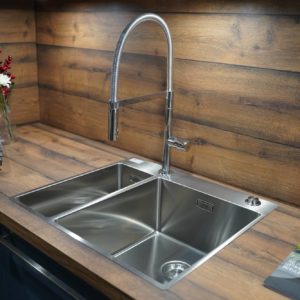 Burger moderne Küche Stormgrey Franke Küchenspüle Zweibecken